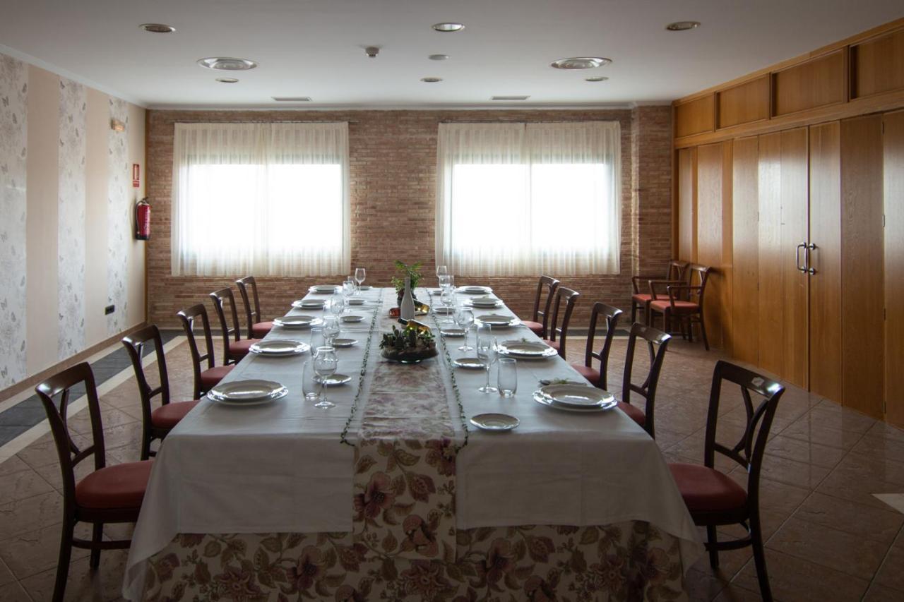 Hospedium Hotel Dona Mafalda De Castilla プラセンシア エクステリア 写真