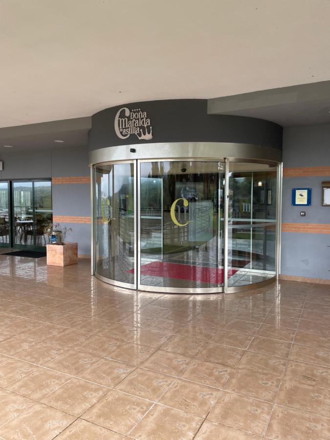 Hospedium Hotel Dona Mafalda De Castilla プラセンシア エクステリア 写真